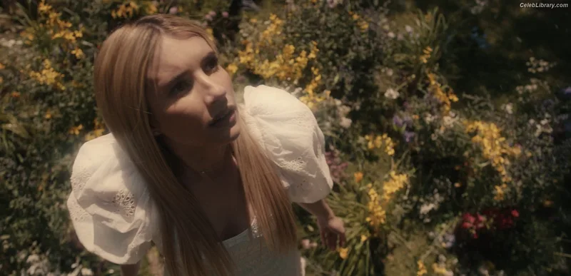 Emma Roberts photo 6 of 1780