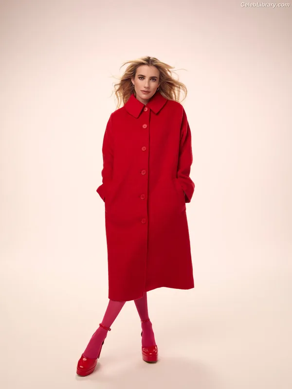 Emma Roberts photo 13 of 1780
