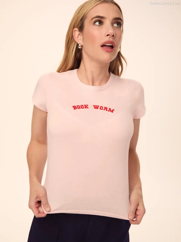 Emma Roberts photo 18 of 1780