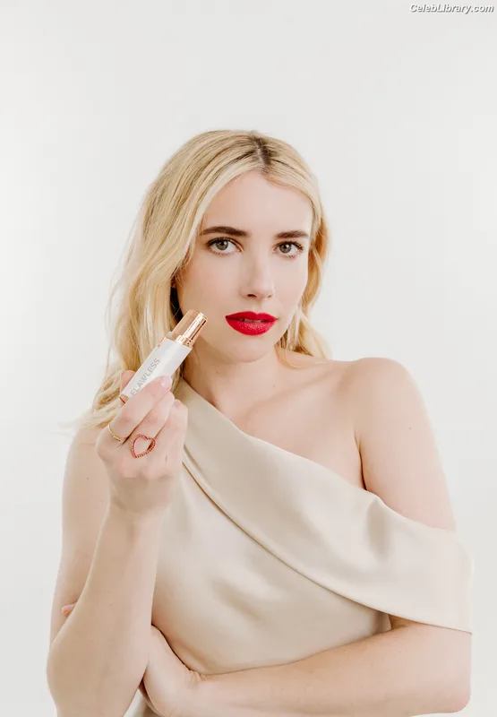 Emma Roberts photo 5 of 1780