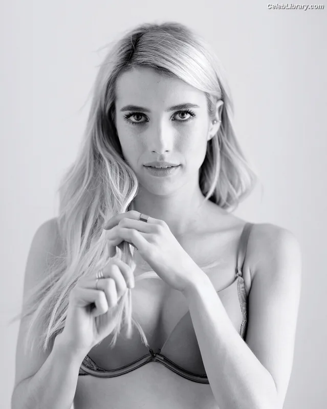 Emma Roberts photo 19 of 1780