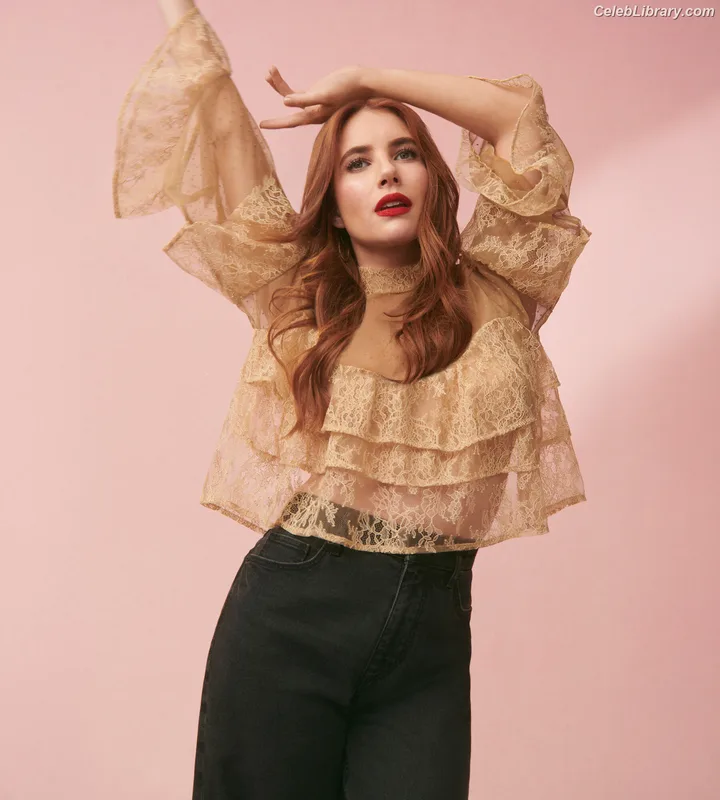 Emma Roberts photo 7 of 1780