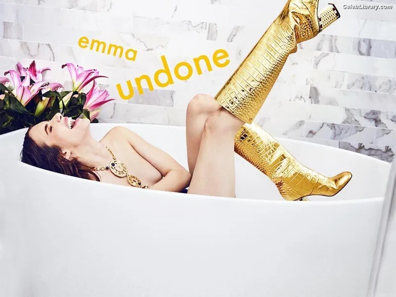 Emma Roberts photo 24 of 1780