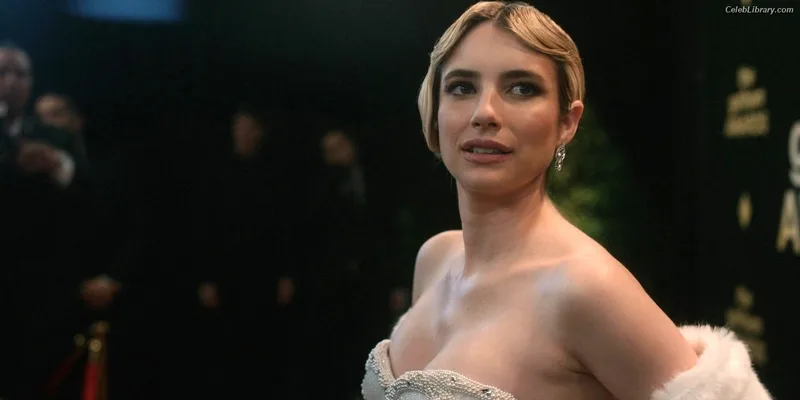 Emma Roberts photo 9 of 1780