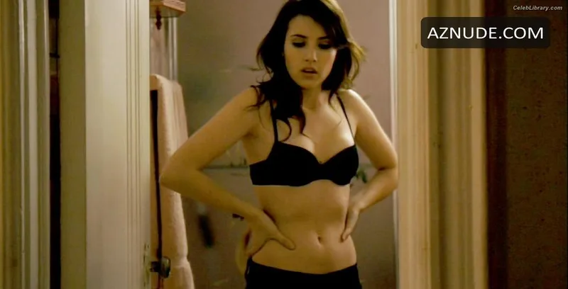 Emma Roberts photo 14 of 1780