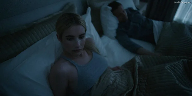 Emma Roberts photo 2 of 1780
