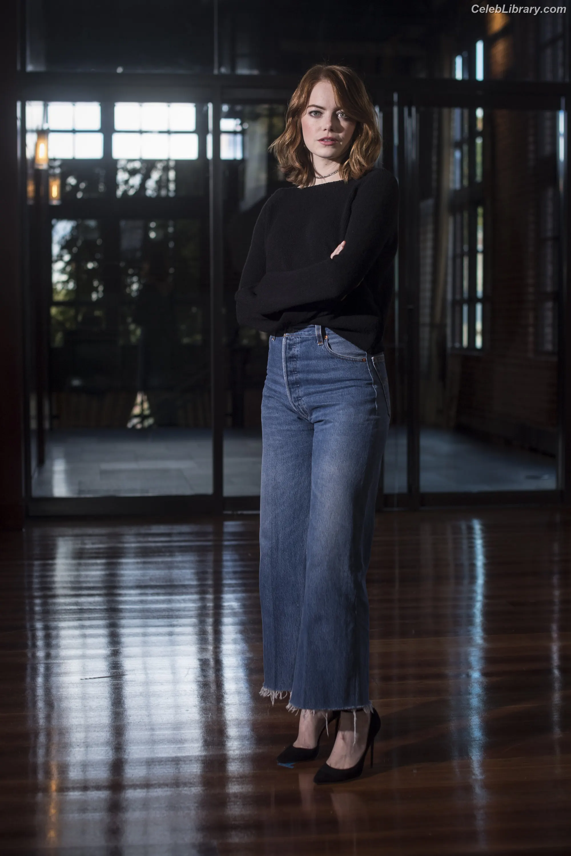 Emma Stone photo 1 of 1455