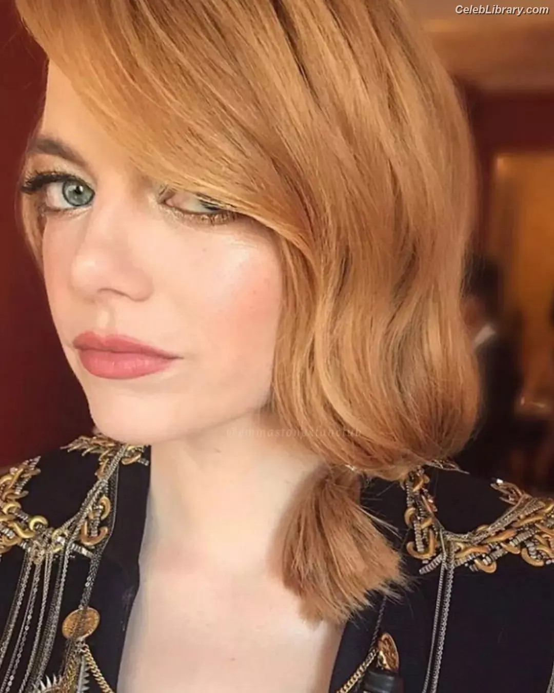 Emma Stone photo 22 of 1455