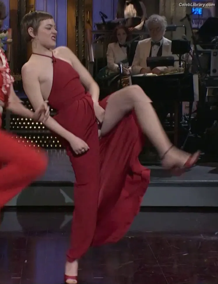 Emma Stone photo 4 of 1455