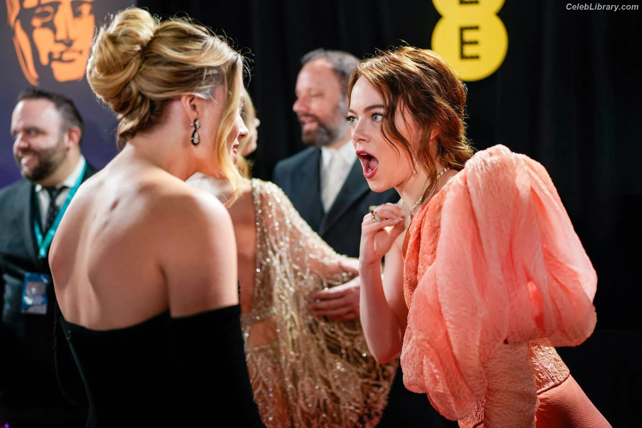 Emma Stone photo 19 of 1455
