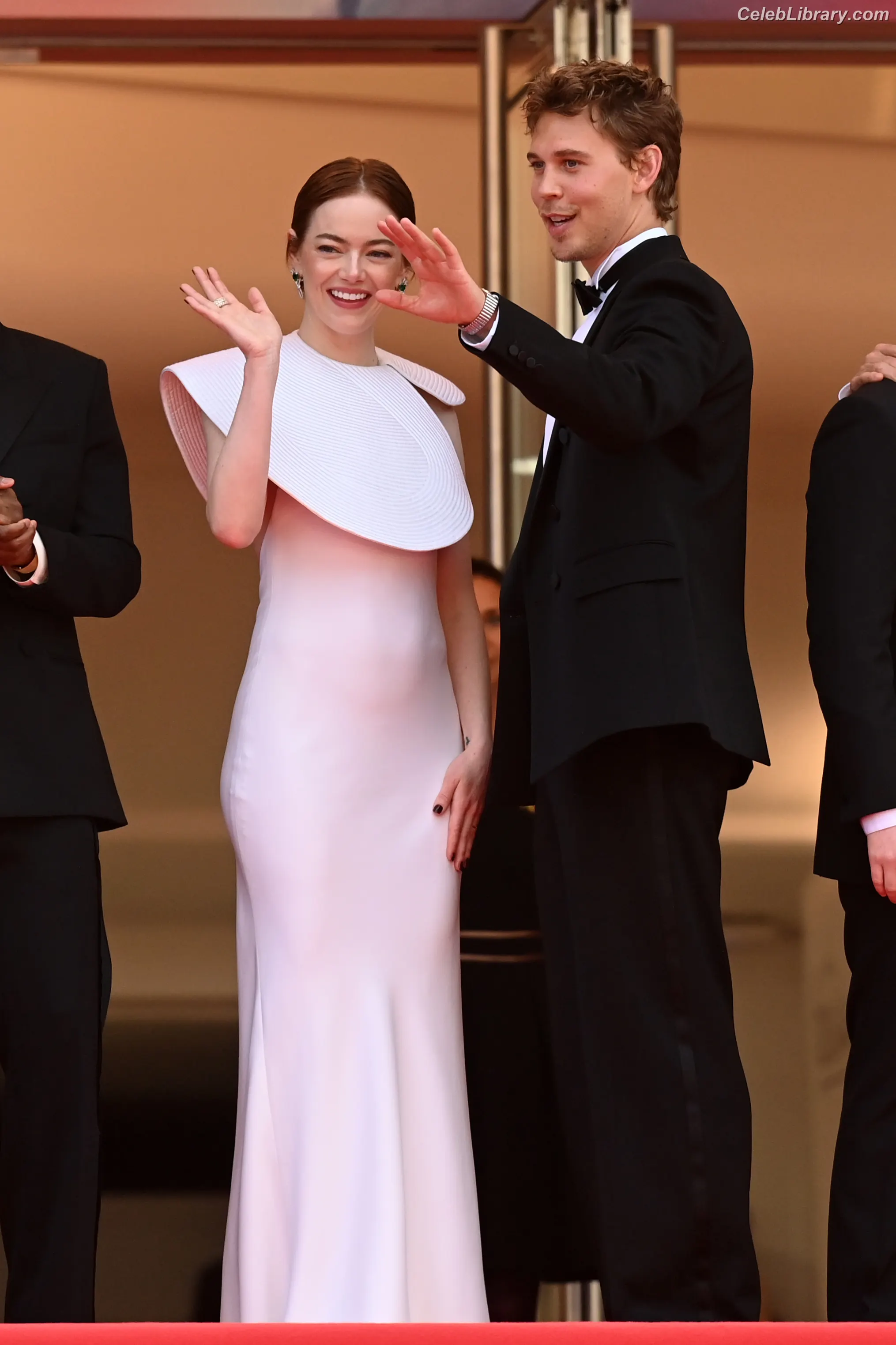 Emma Stone photo 8 of 1455
