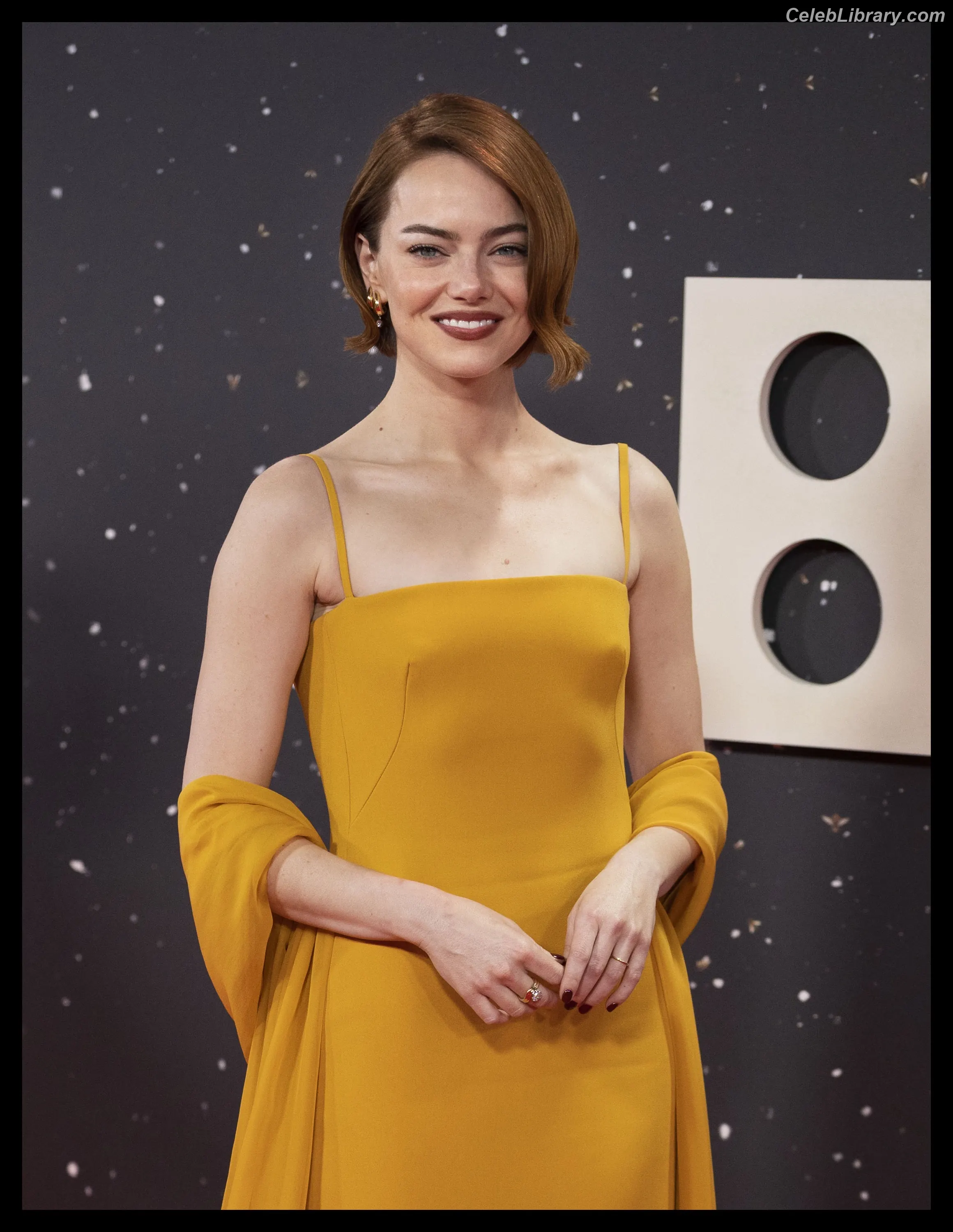 Emma Stone photo 4 of 1455