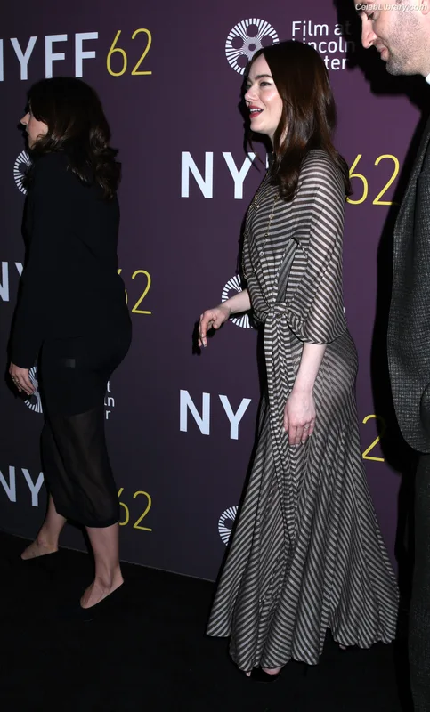 Emma Stone photo 22 of 1455