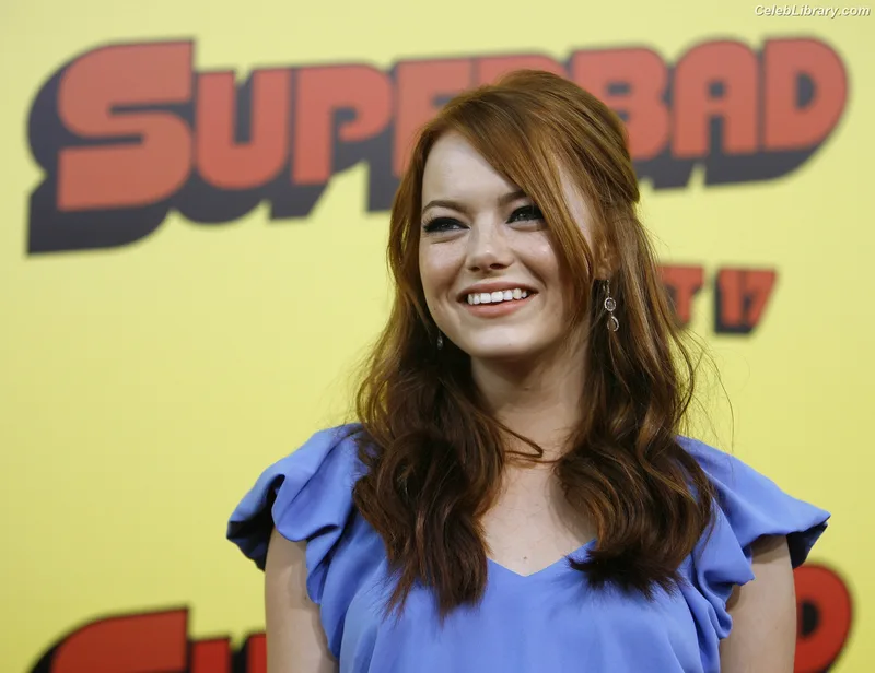 Emma Stone photo 13 of 1455