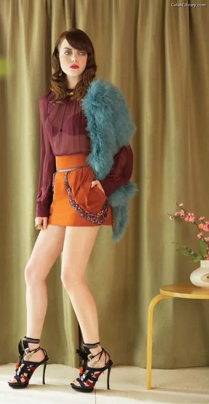 Emma Stone photo 22 of 1455