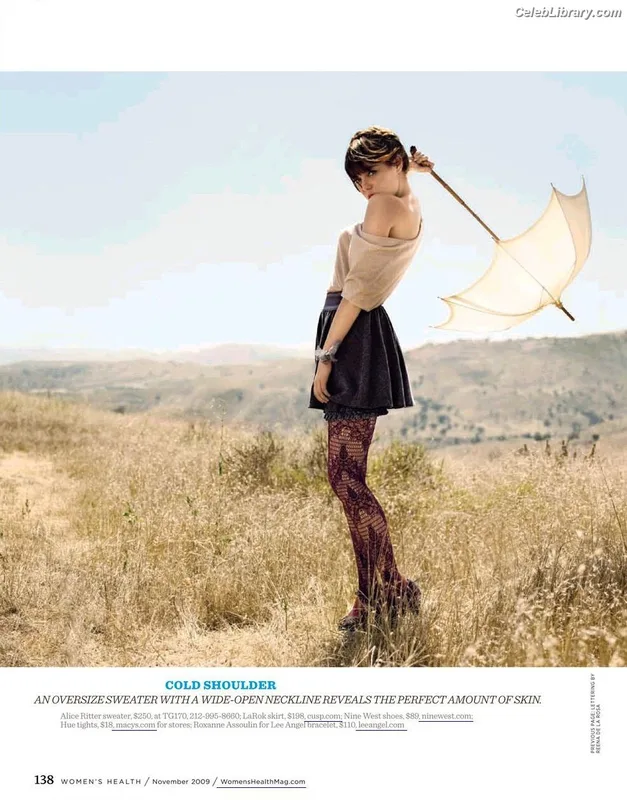 Emma Stone photo 2 of 1455