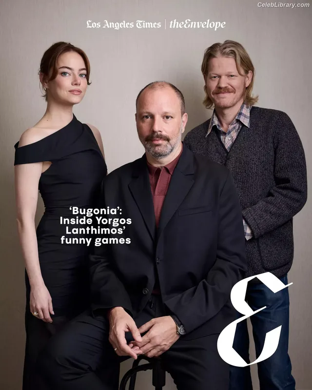 Emma Stone photo 11 of 1455