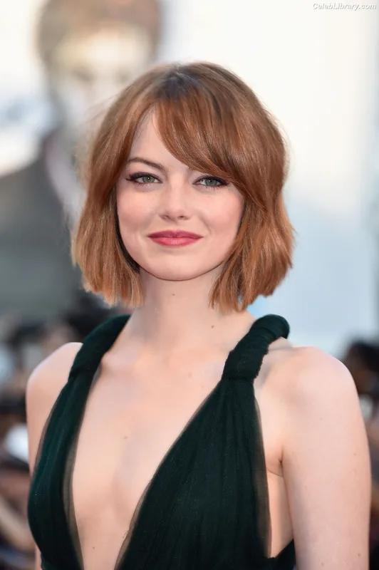 Emma Stone photo 22 of 1455