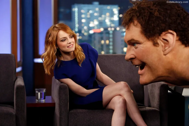 Emma Stone photo 9 of 1455