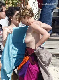Emma Thompson photo 2 of 10