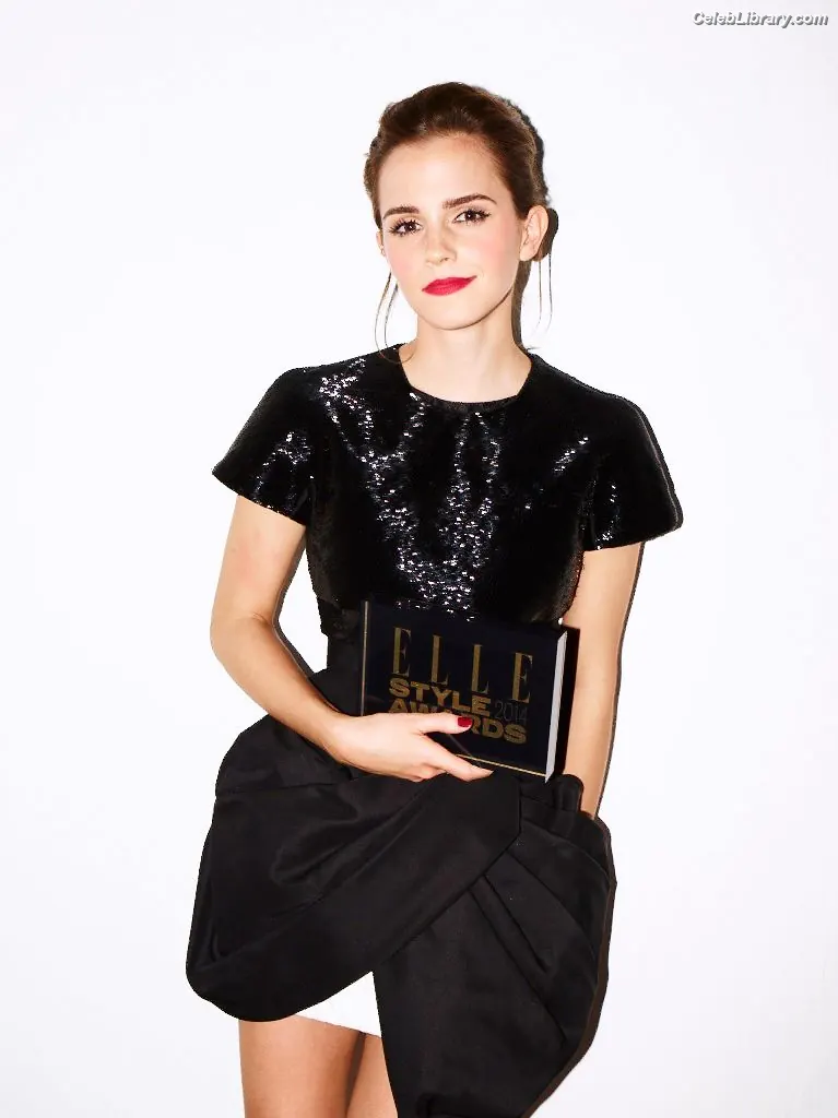 Emma Watson photo 21 of 1920