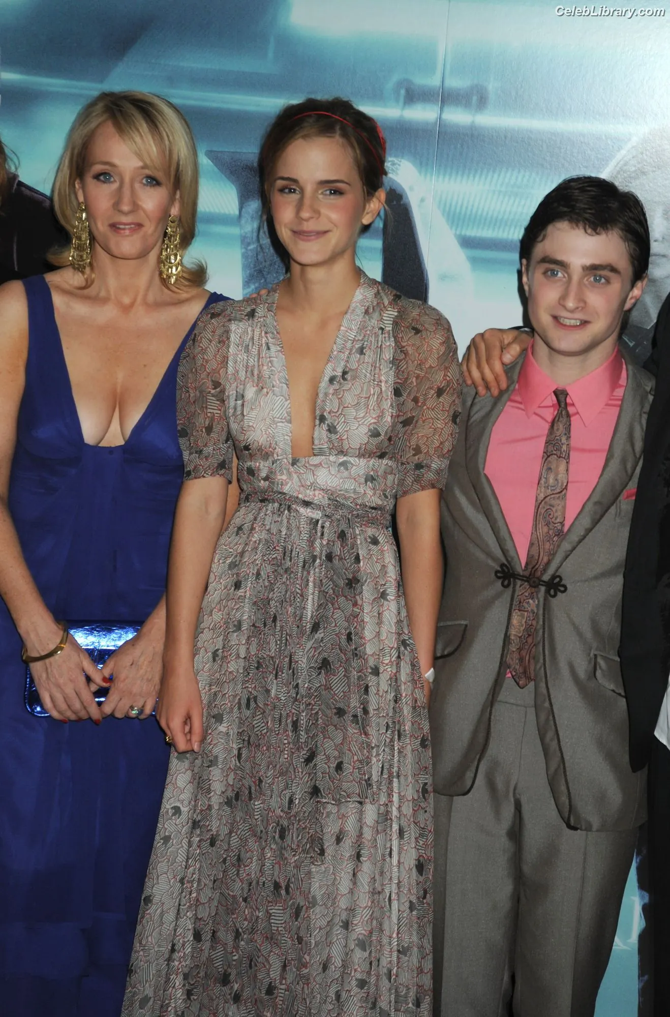 Emma Watson photo 17 of 1920