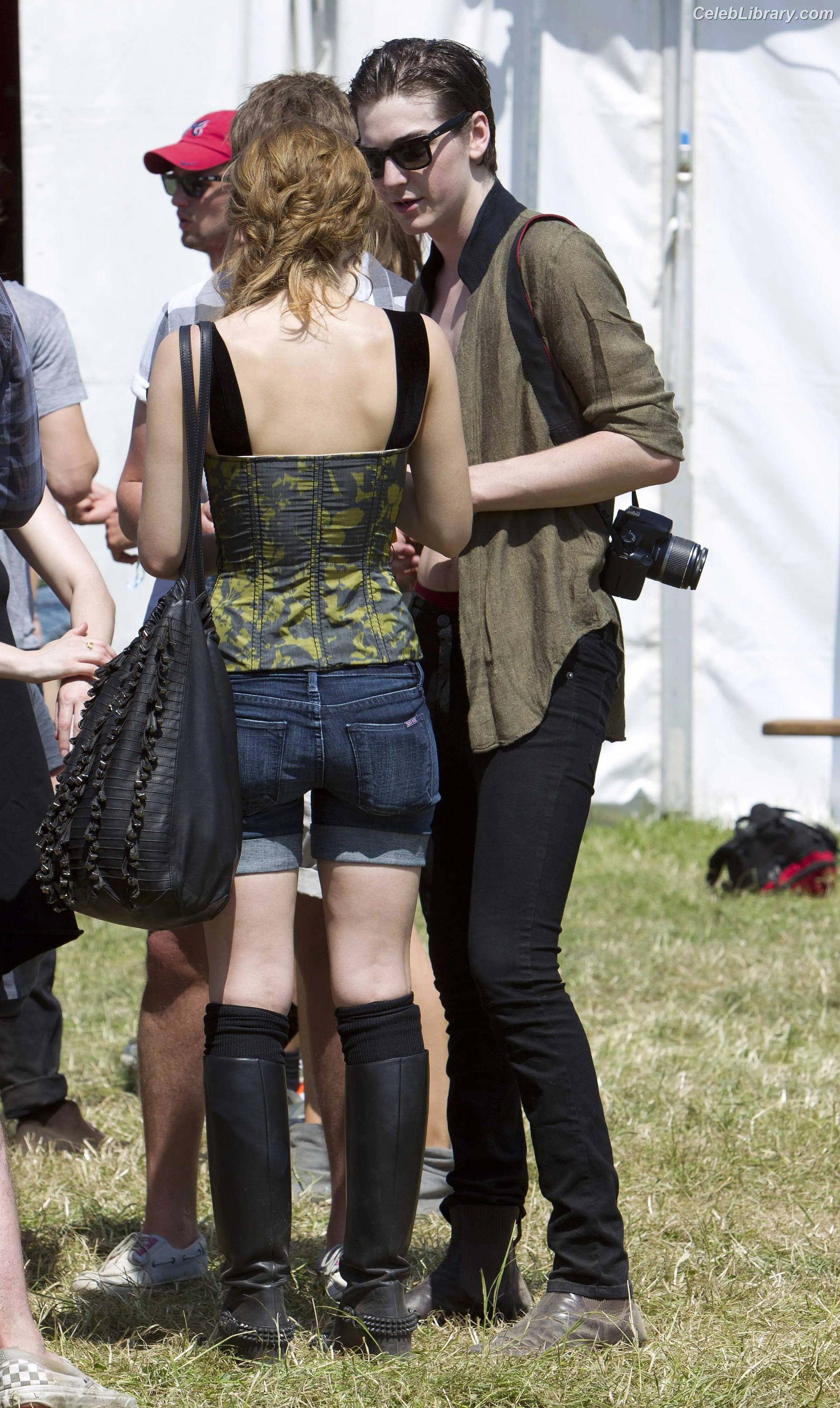 Emma Watson photo 6 of 1920