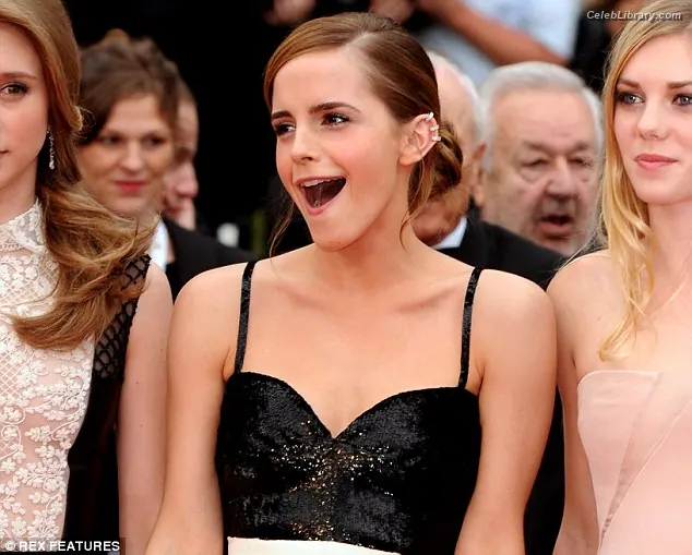 Emma Watson photo 2 of 1920
