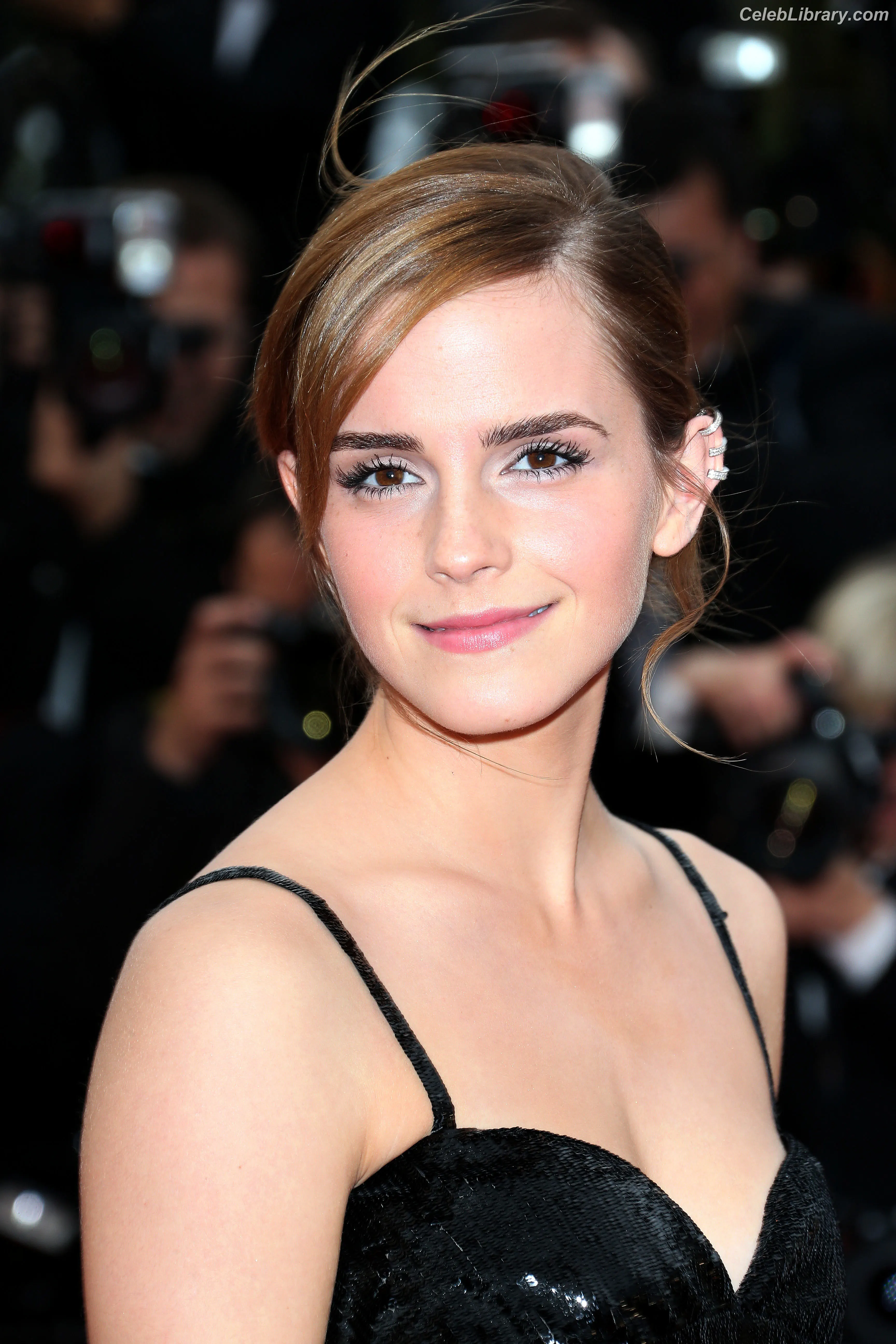 Emma Watson photo 8 of 1920