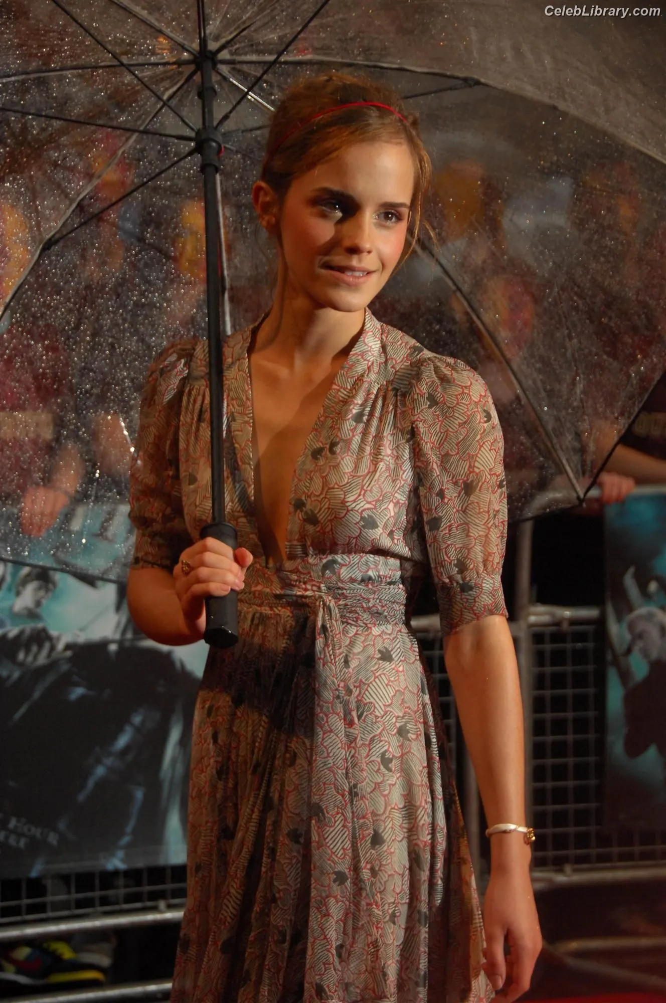 Emma Watson photo 18 of 1920
