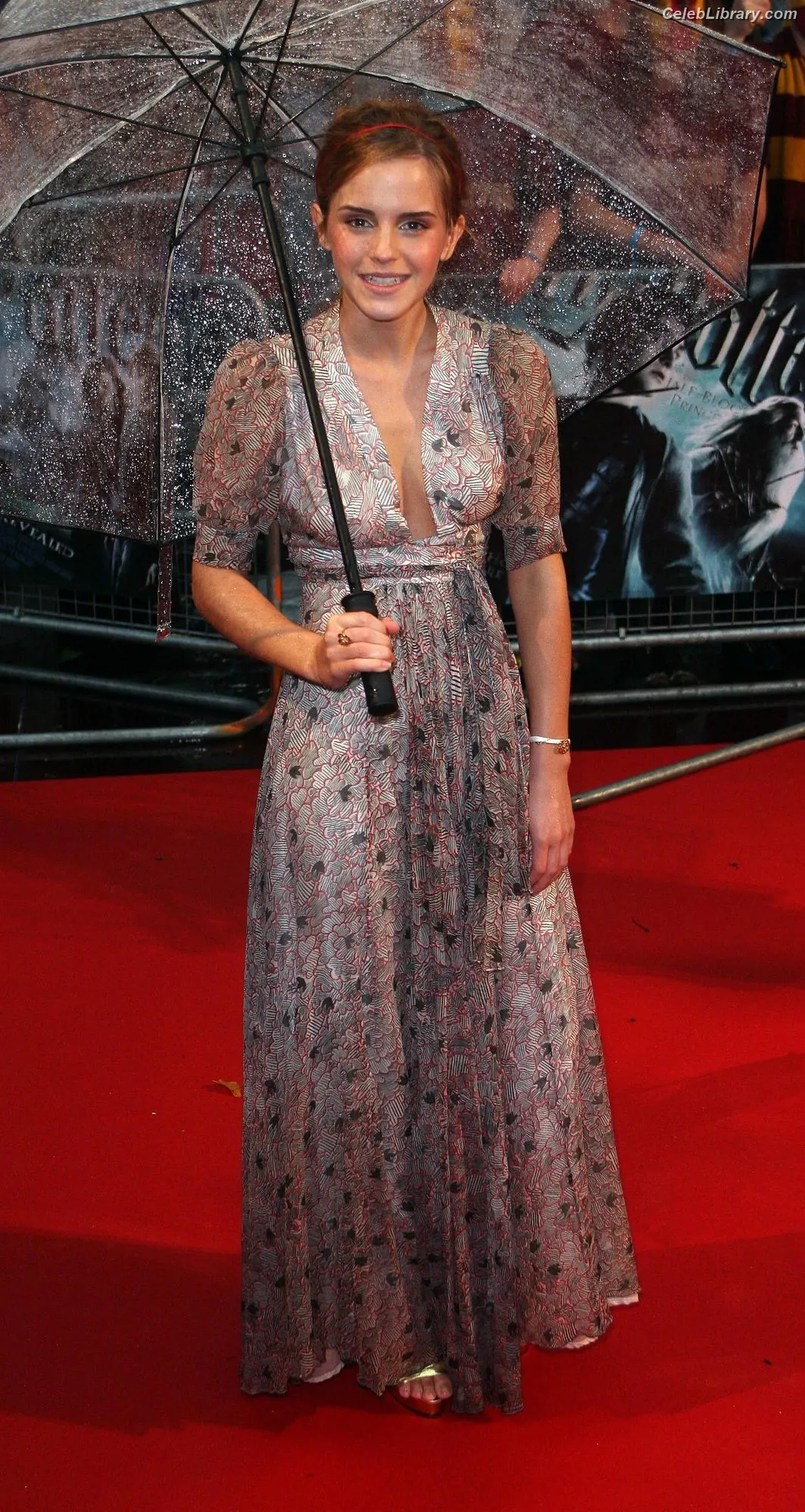 Emma Watson photo 13 of 1920