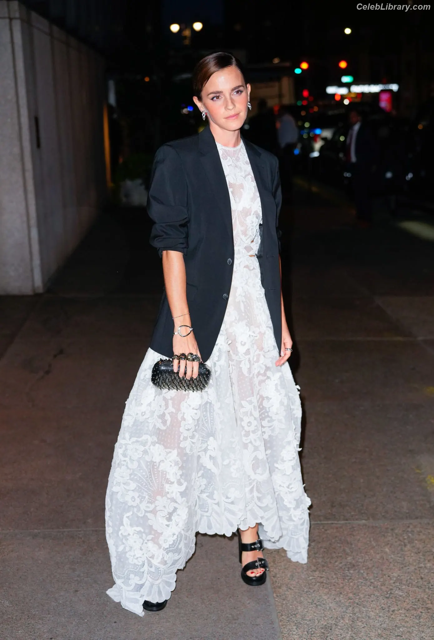 Emma Watson photo 20 of 1920