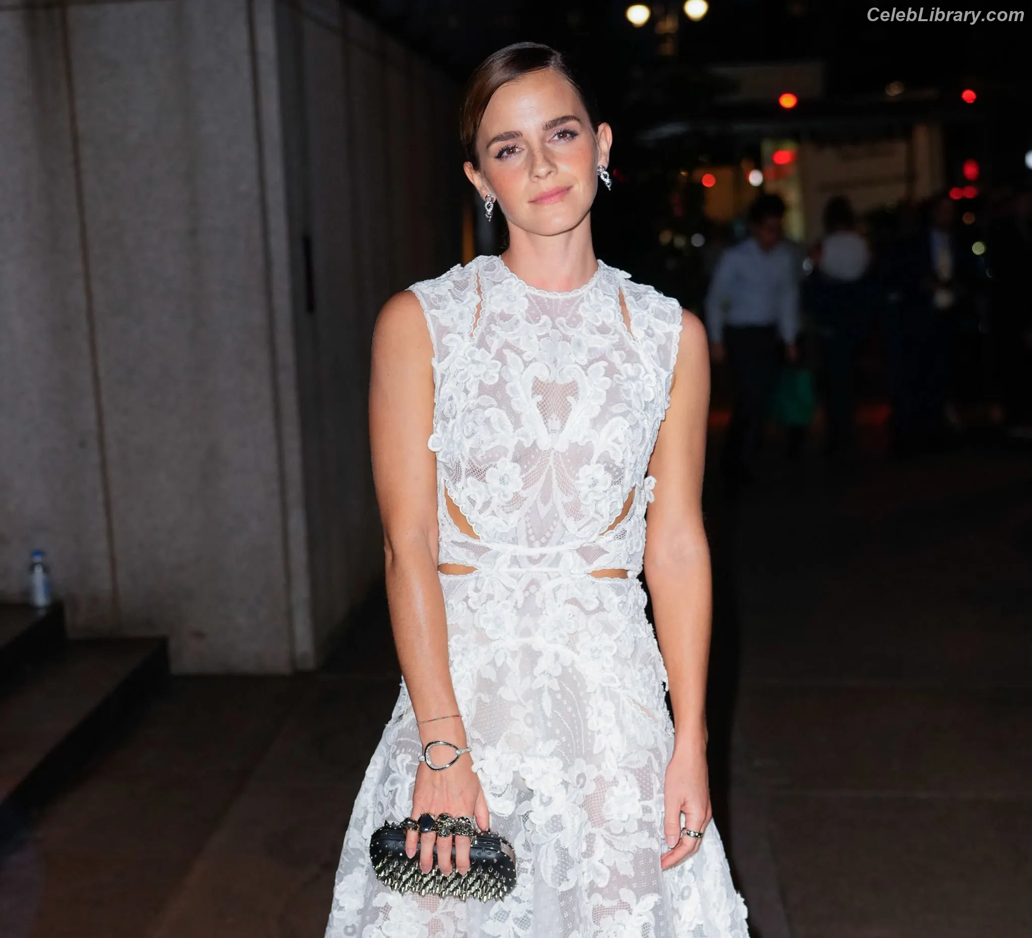Emma Watson photo 9 of 1920