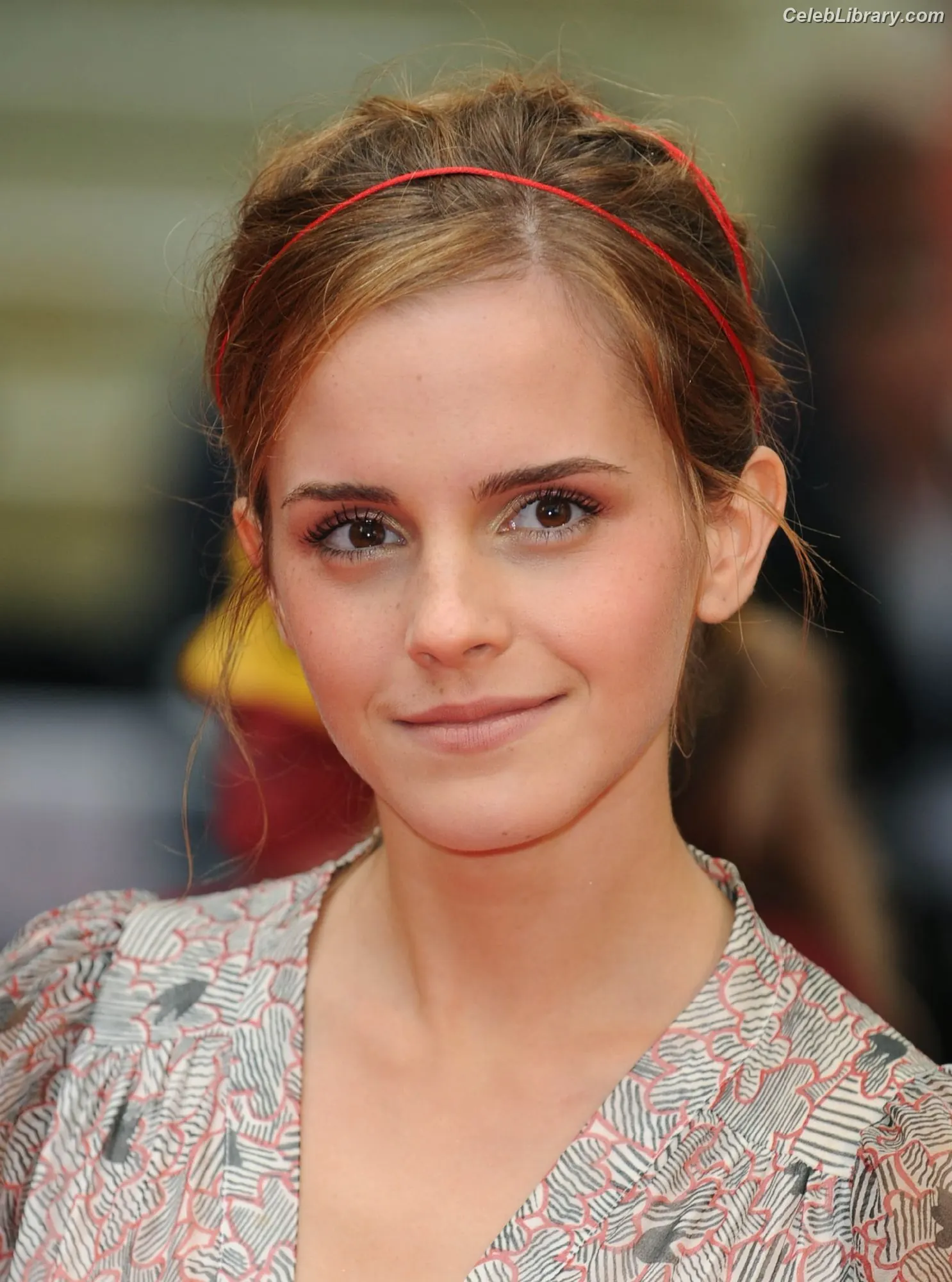 Emma Watson photo 5 of 1920