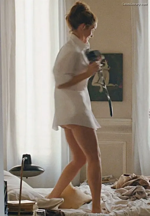 Emma Watson photo 10 of 1920