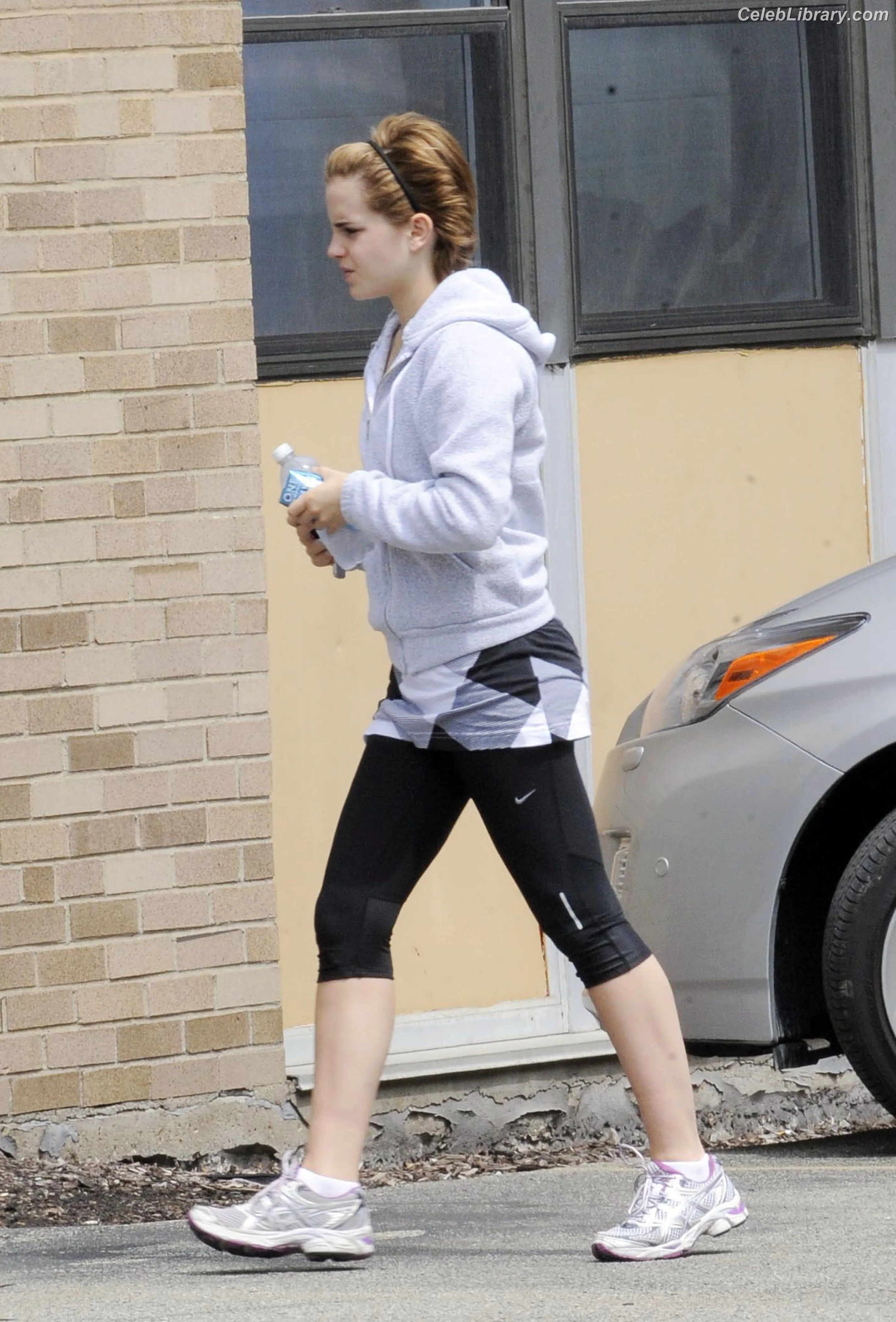 Emma Watson photo 21 of 1920