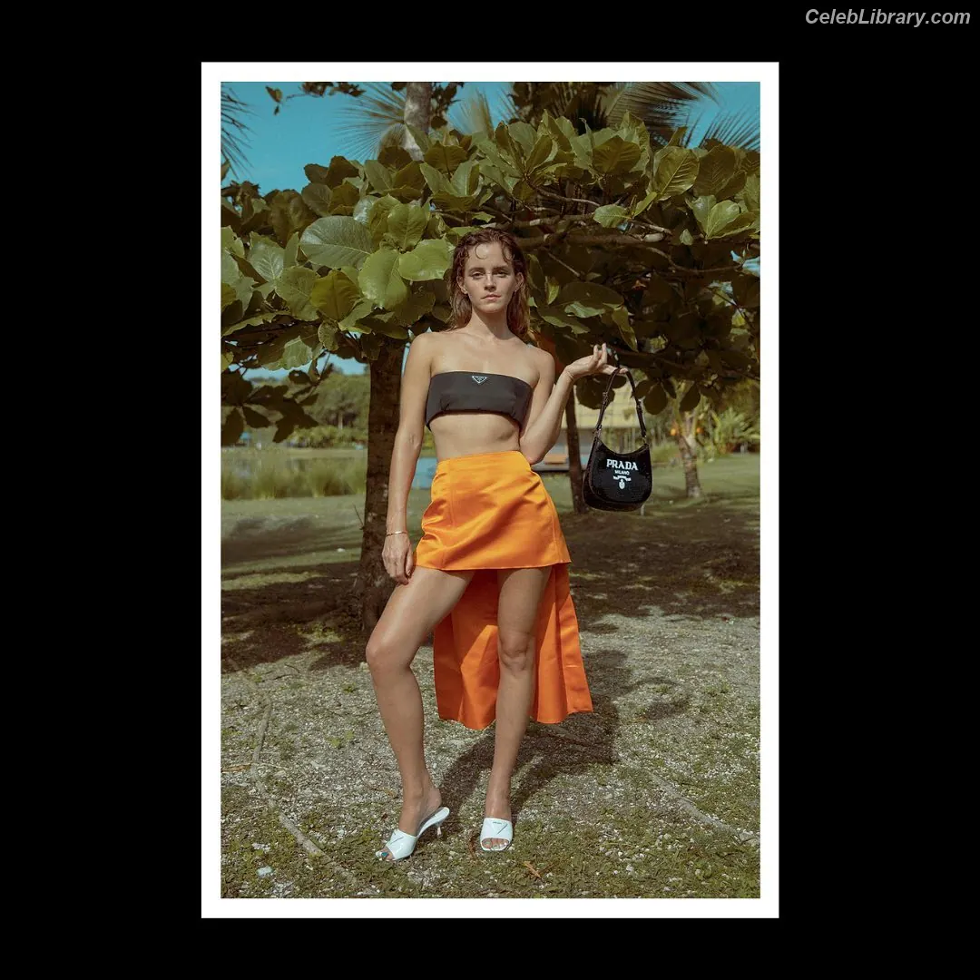 Emma Watson photo 23 of 1920