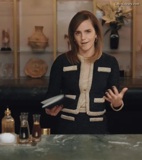 Emma Watson photo 2 of 1920