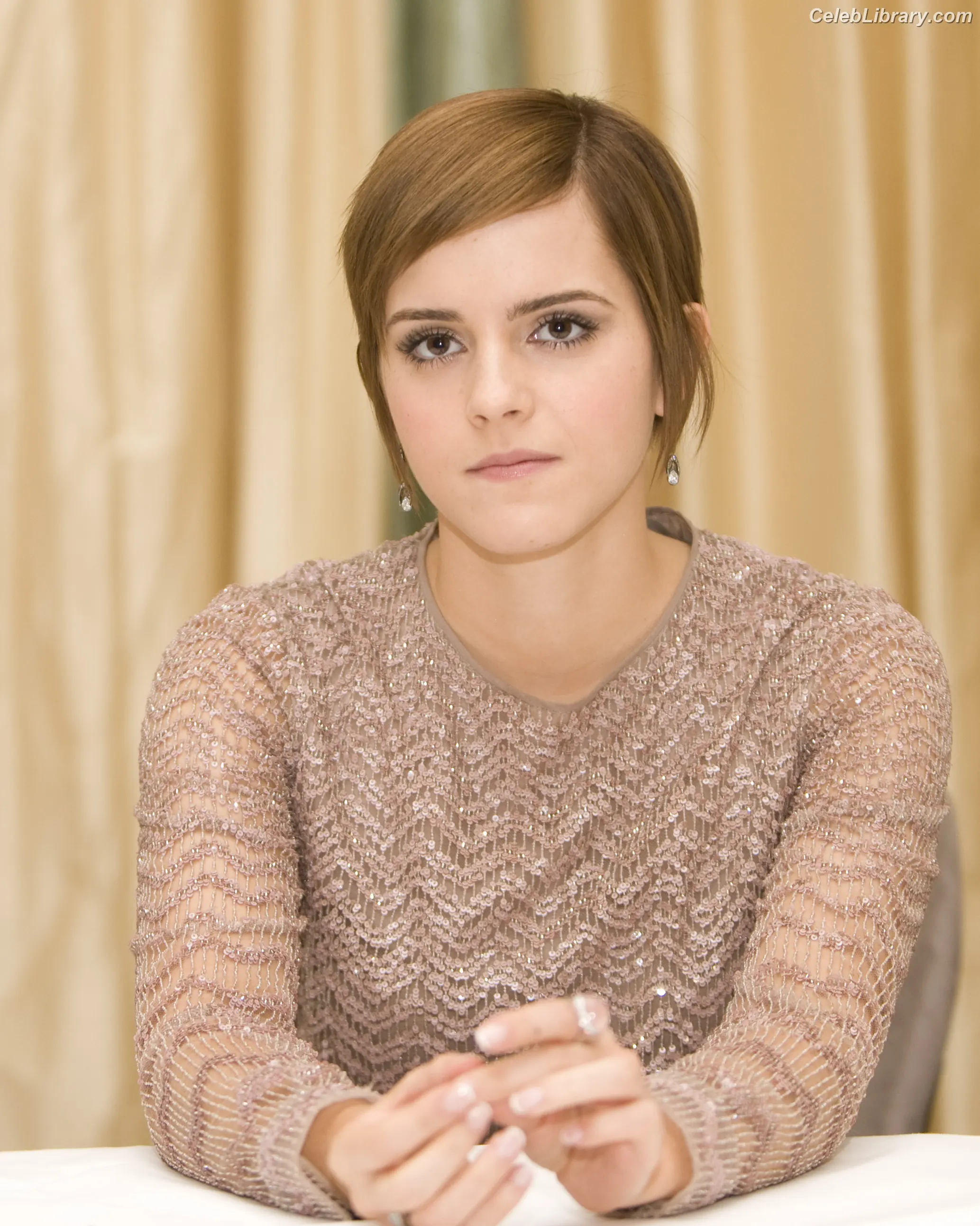 Emma Watson photo 5 of 1920