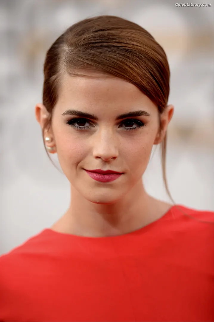 Emma Watson photo 20 of 1920
