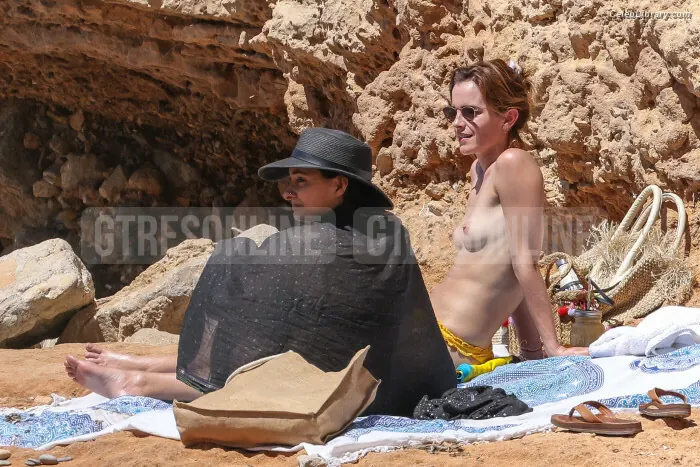 Emma Watson photo 17 of 1920