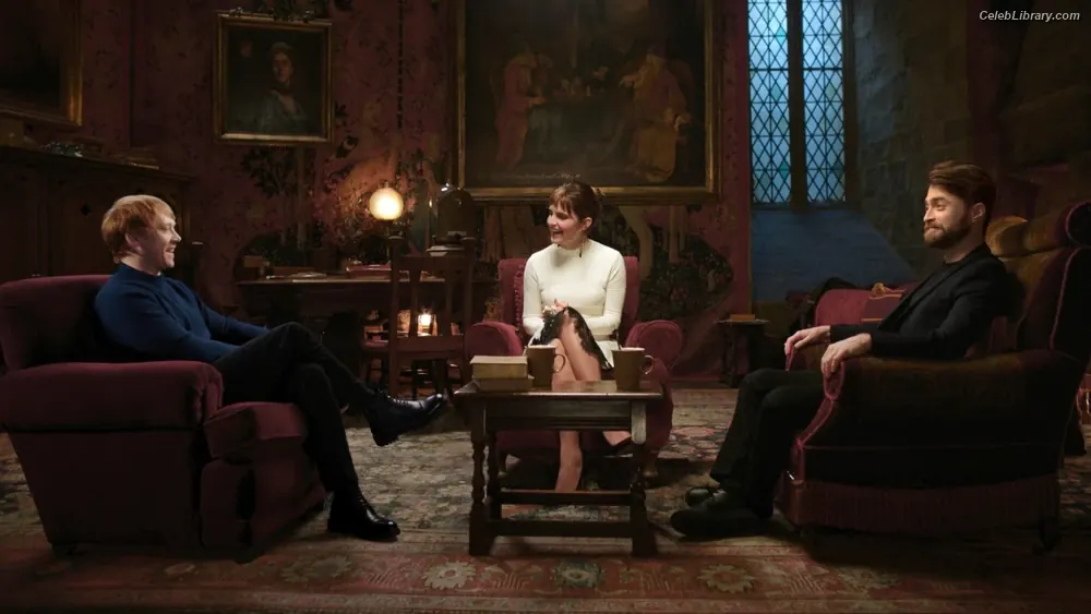 Emma Watson photo 3 of 1920