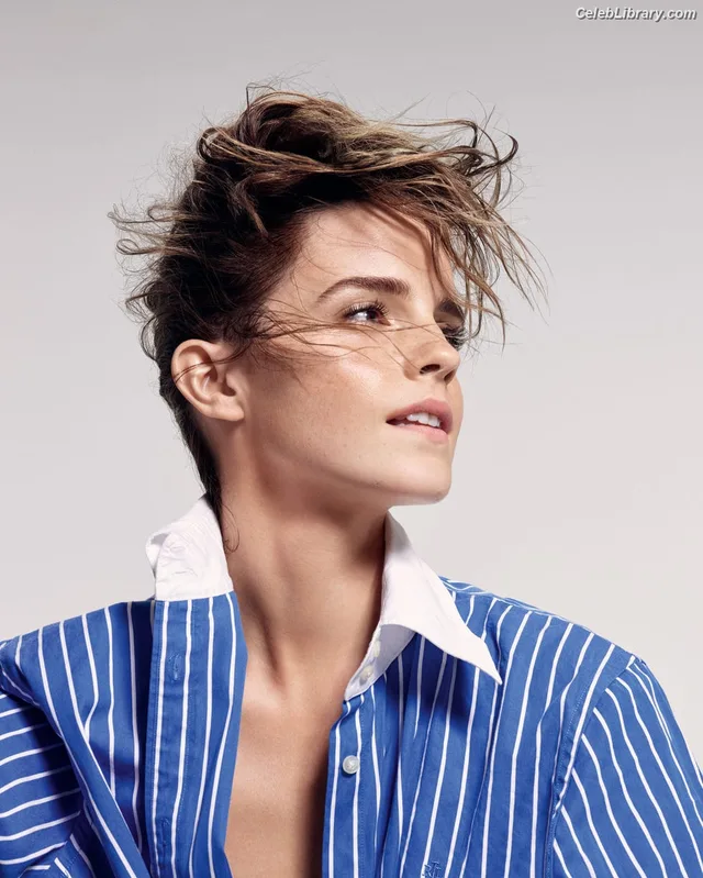 Emma Watson photo 10 of 1883
