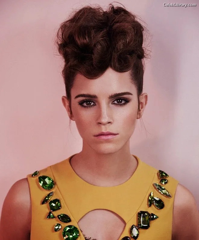 Emma Watson photo 11 of 1883