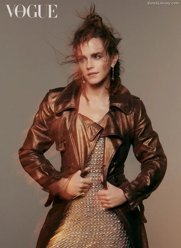 Emma Watson photo 19 of 1883
