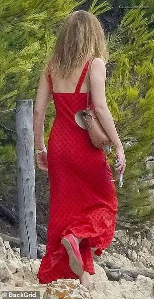 Emma Watson photo 9 of 1883