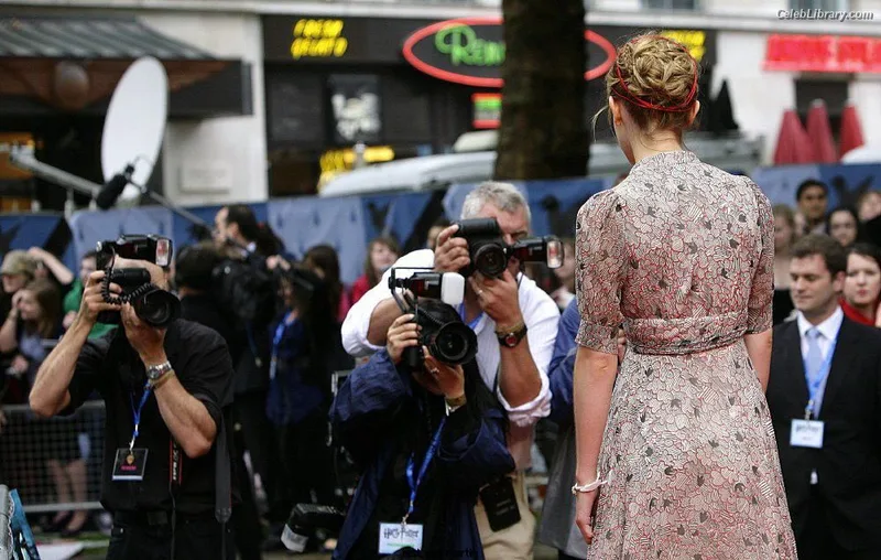 Emma Watson photo 20 of 1883
