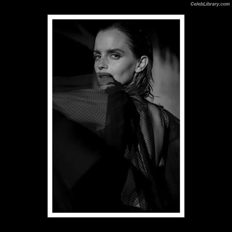 Emma Watson photo 13 of 1883