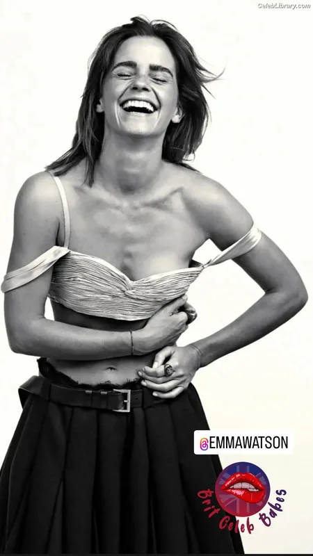 Emma Watson photo 10 of 1883