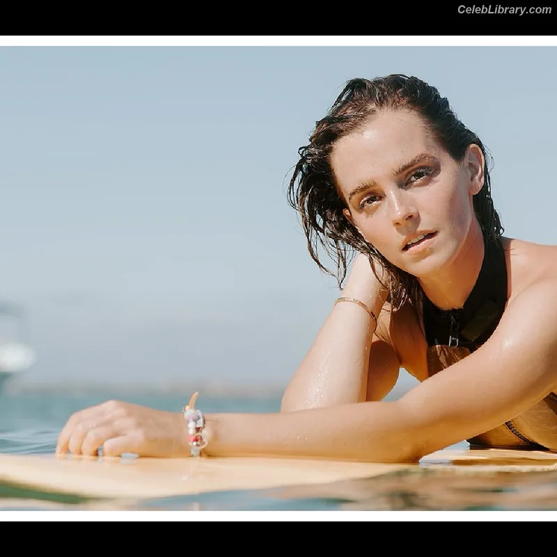 Emma Watson photo 4 of 1883